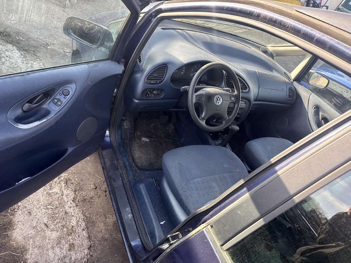 Volkswagen Sharan Minsko pl 33a 5 angaras