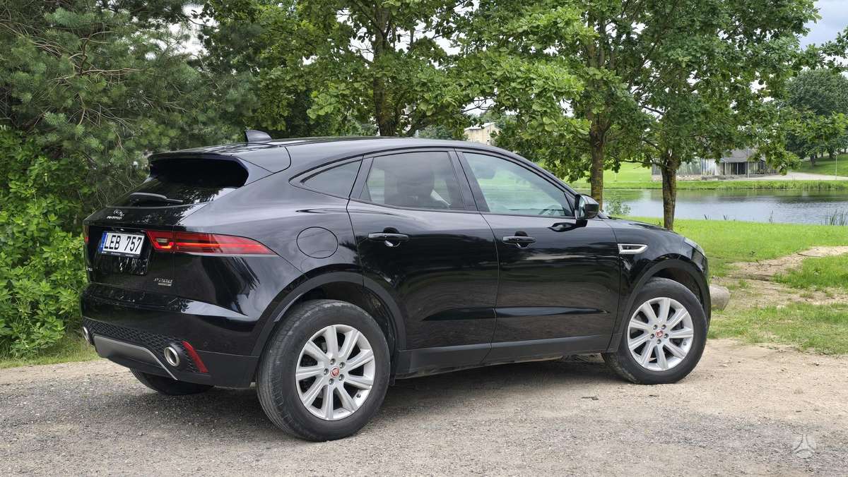 Jaguar E-Pace, 2.0 l., Внедорожник / Кроссовер