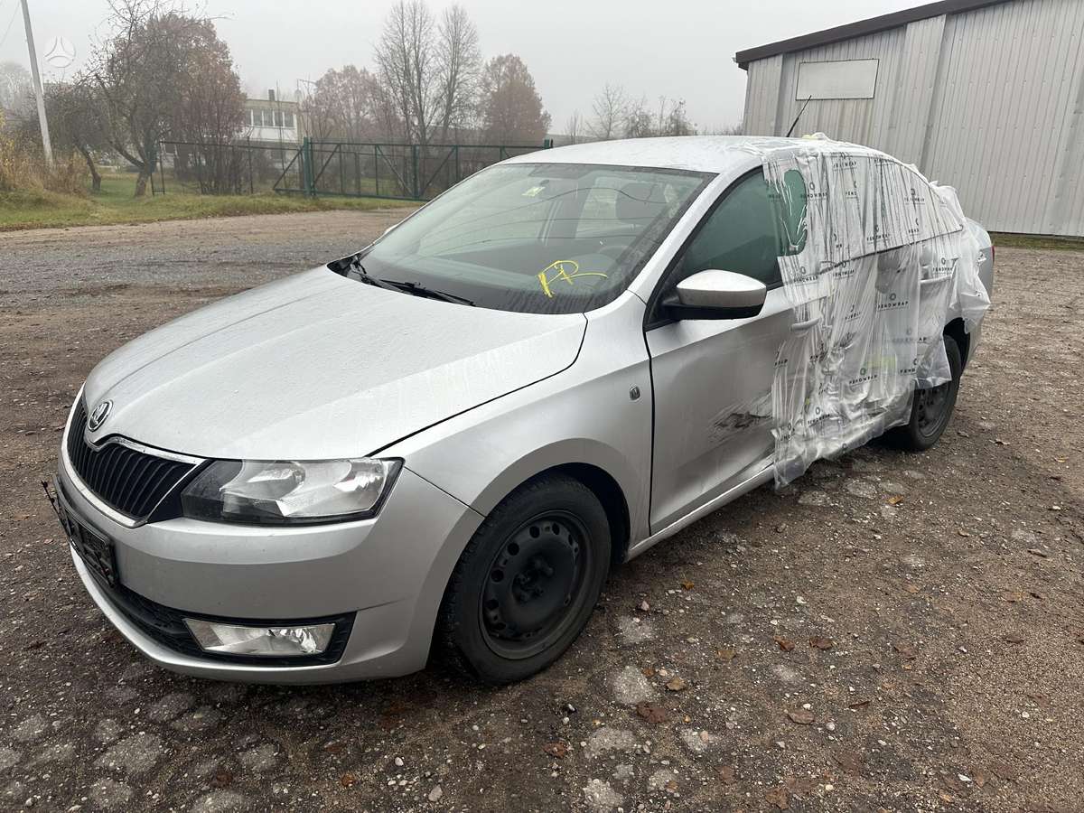 Škoda Rapid - 3