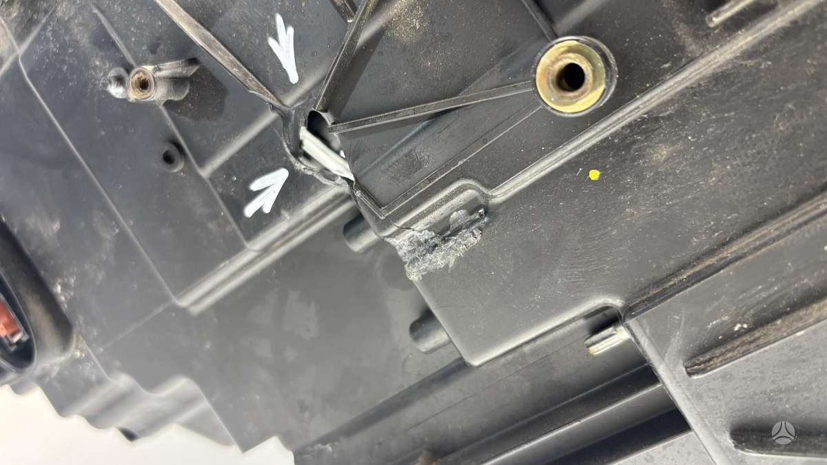 Porsche Cayenne, 7P5941032BB, Cen29113