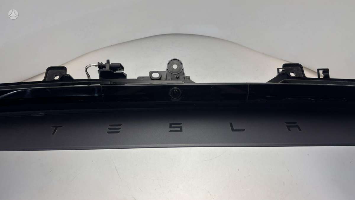Tesla Model Y, 200460400B, Cen29122