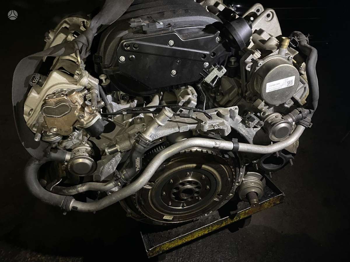 Porsche Cayenne engine parts