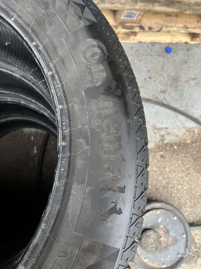 Continental VikingContact 7, winter 235/55 R19