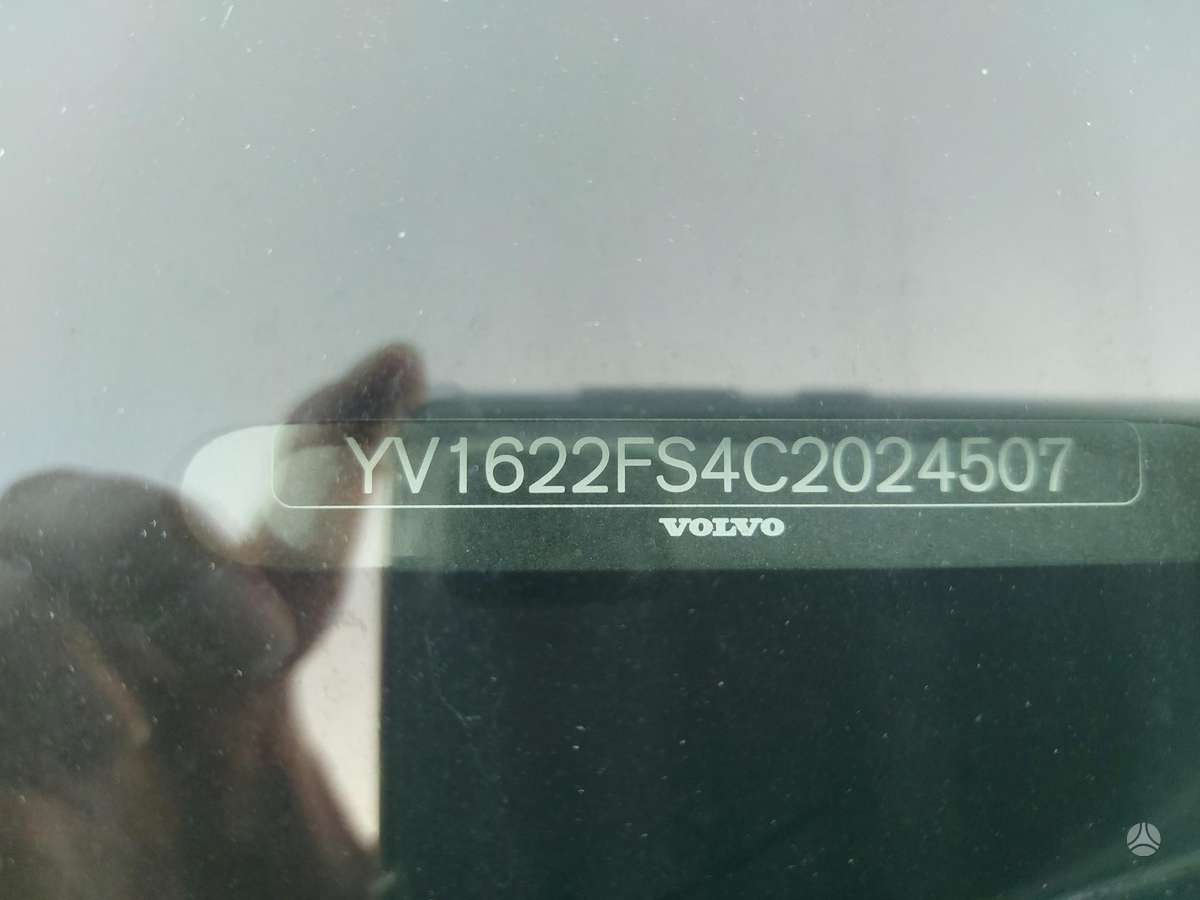 Volvo S60 - 9