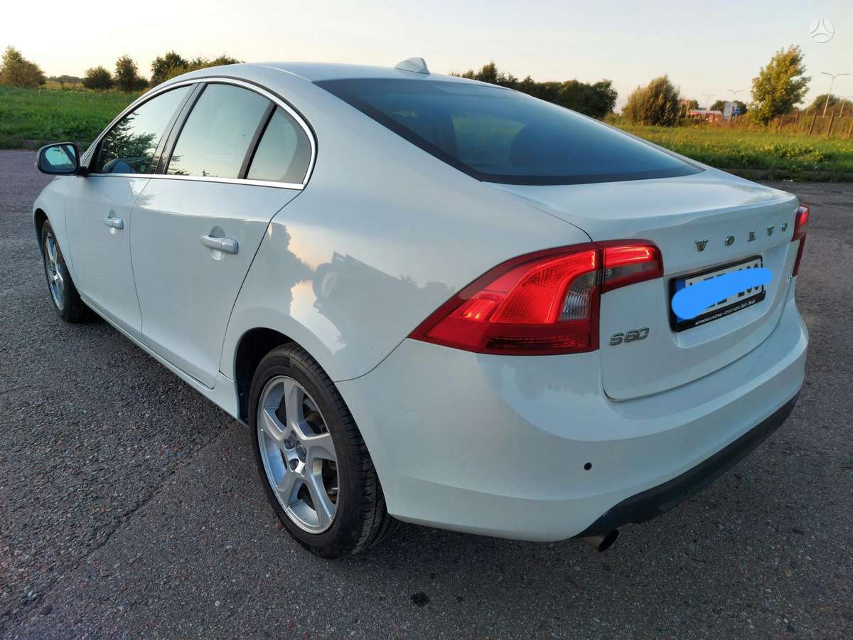 Volvo S60 - 6