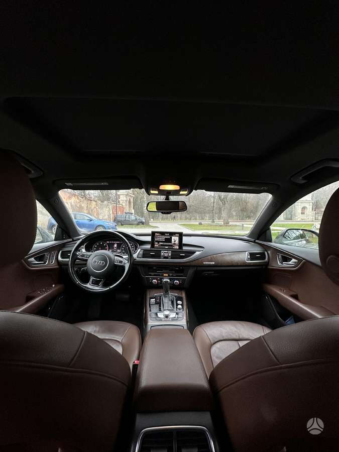 Audi A7, 3.0 l., Седан