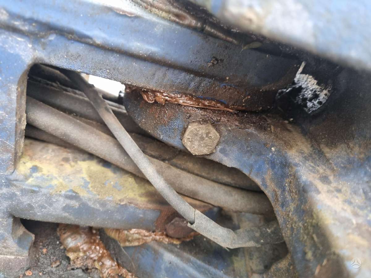 Isuzu Ihimer 17, mini ekskavatori