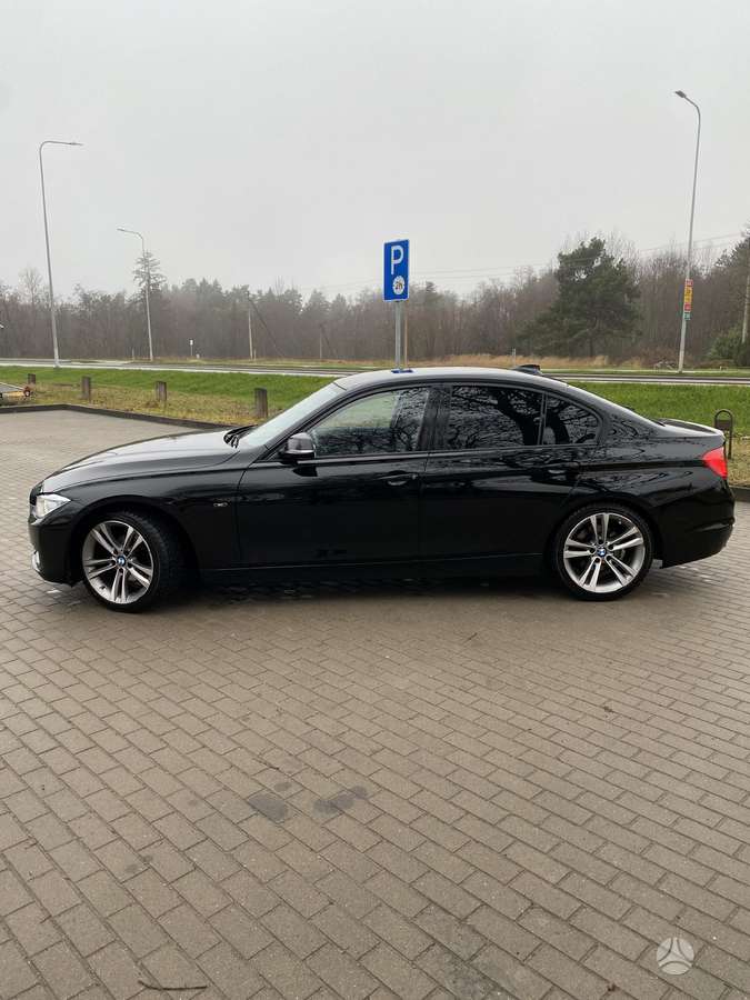 BMW 320, 2.0 l., Седан