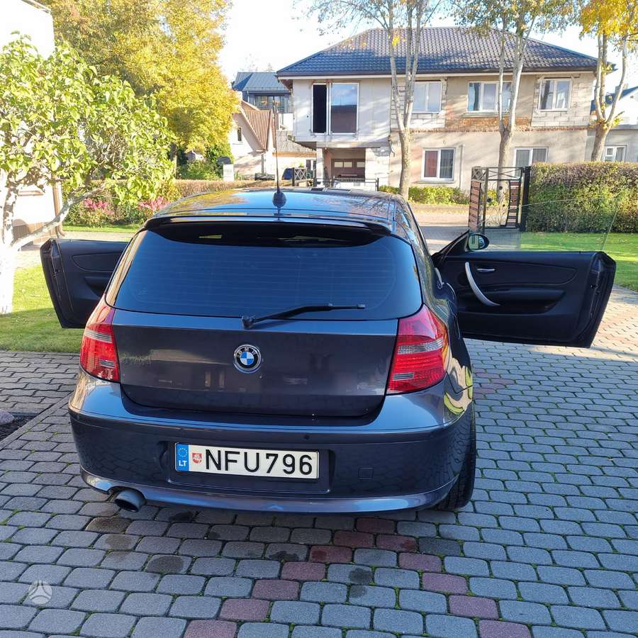 BMW 120, 2.0 l., Хэтчбек