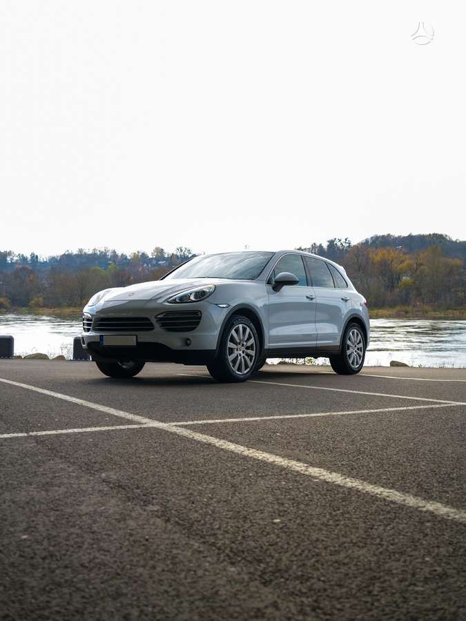 Porsche Cayenne - 3