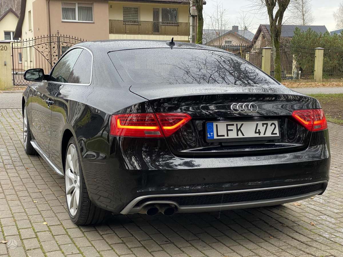 Audi A5, 2.0 l., coupe
