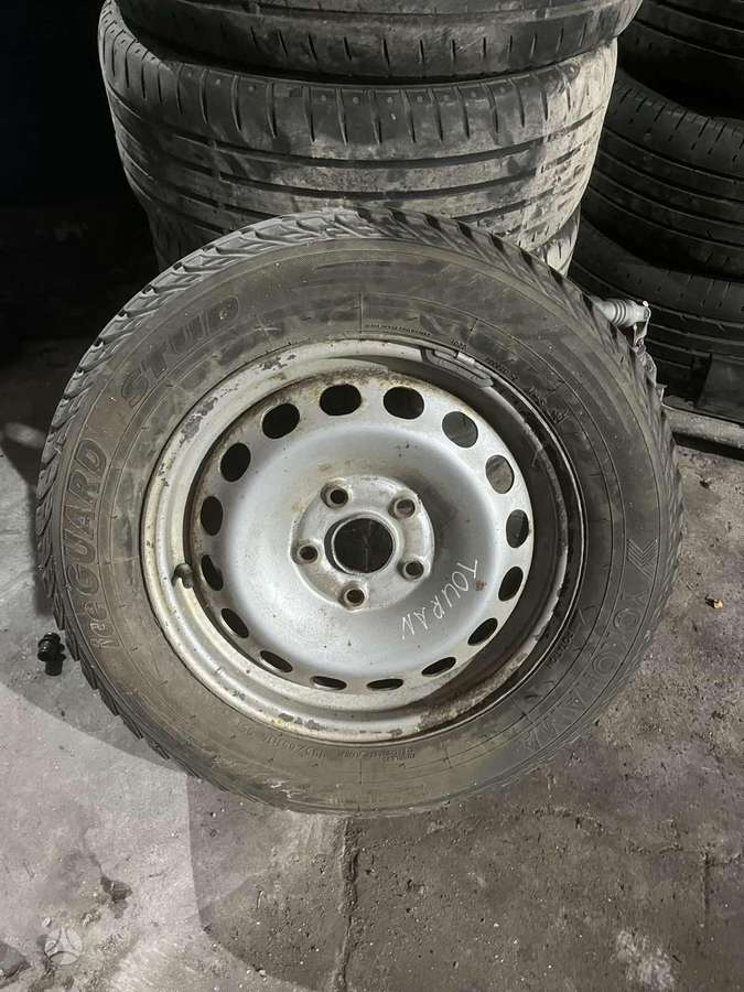 Yokohama Iceguard, winter 195/65 R15