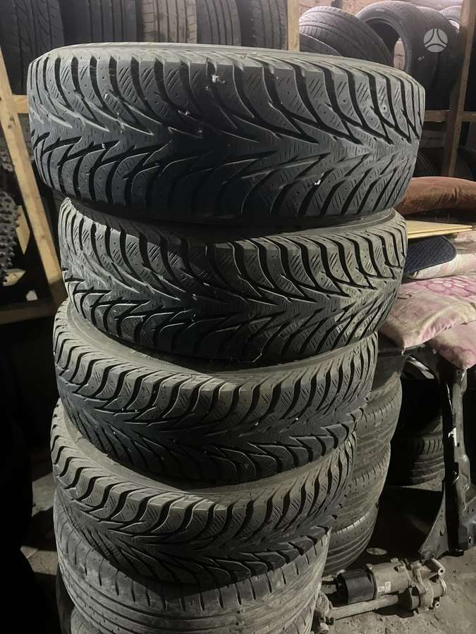 Yokohama Iceguard, winter 195/65 R15