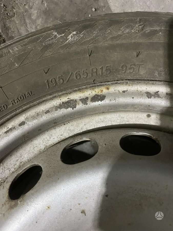Yokohama Iceguard, winter 195/65 R15