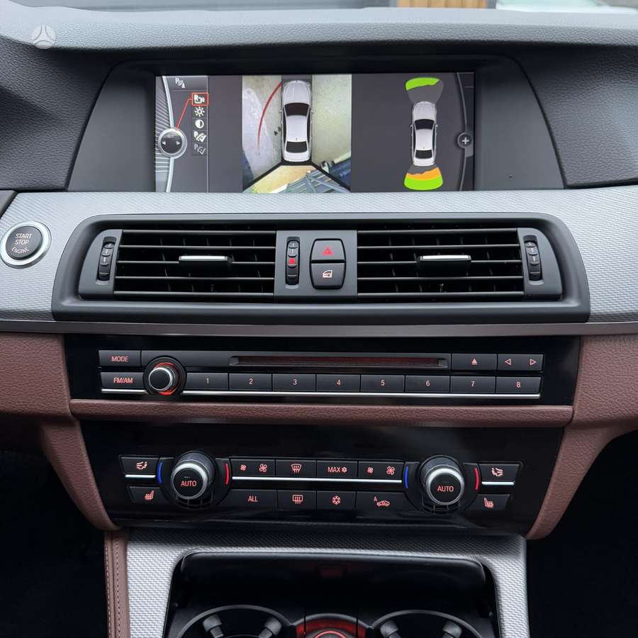 BMW 550, 4.4 l., Седан