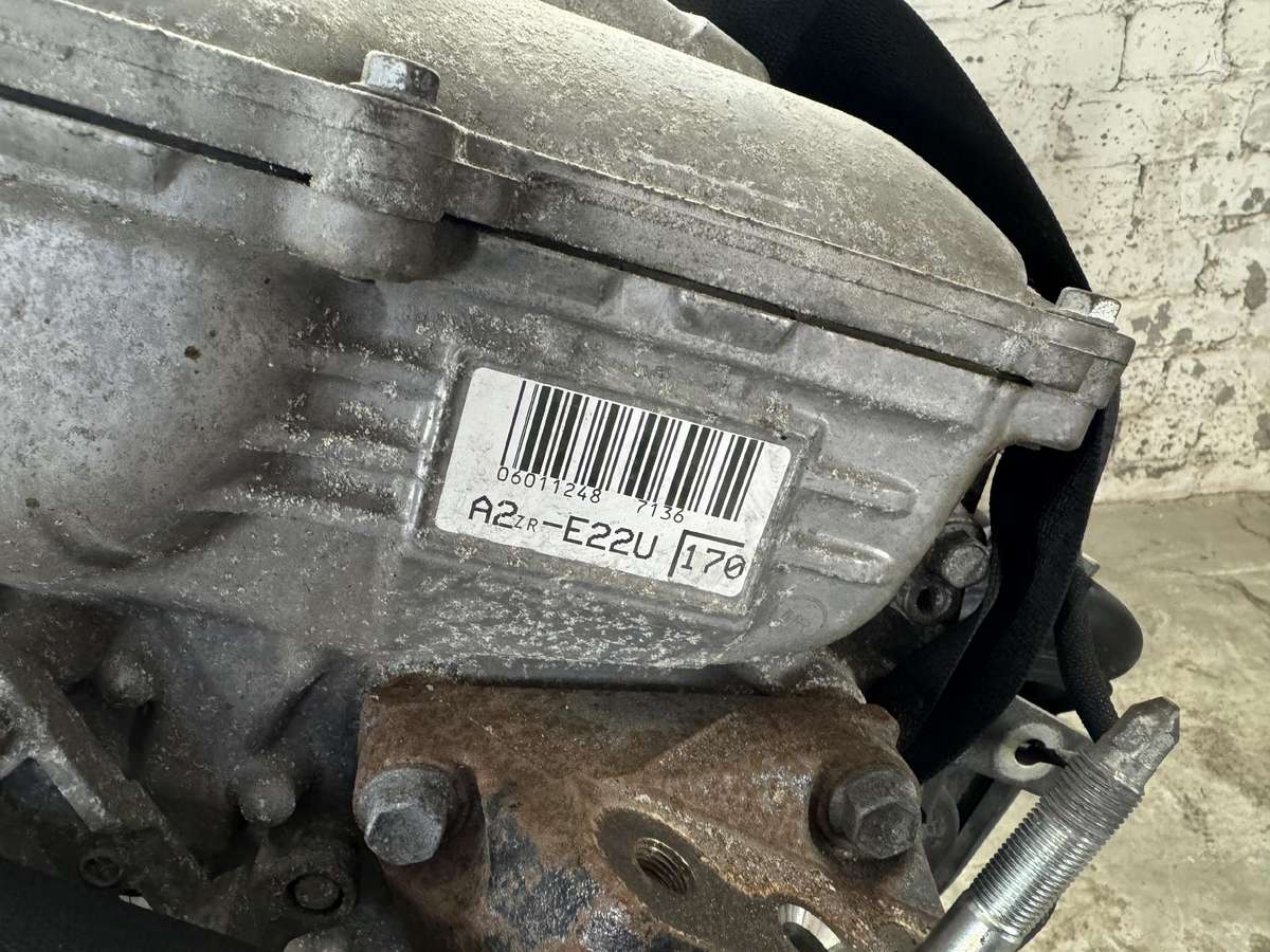 Toyota Avensis, E22U, двигатель