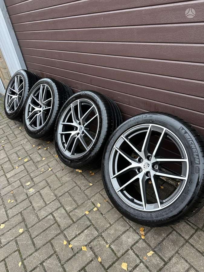 Porsche Macan, lengvojo lydinio, R20
