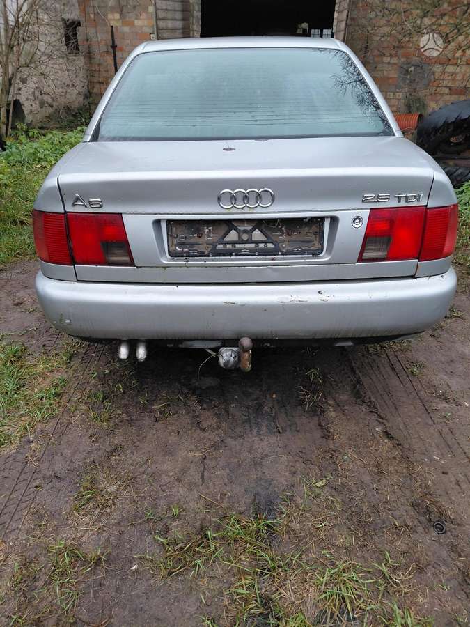 Audi A6, Jjjj, Variklis gęras