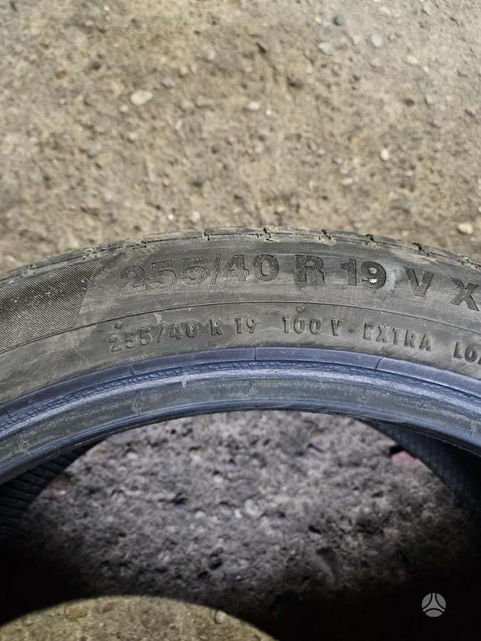 Continental, žieminės 255/40 R19