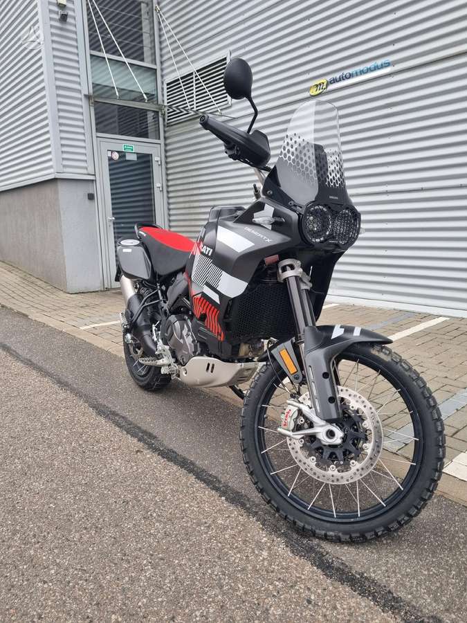 Ducati DesertX 937cc, krosa / enduro