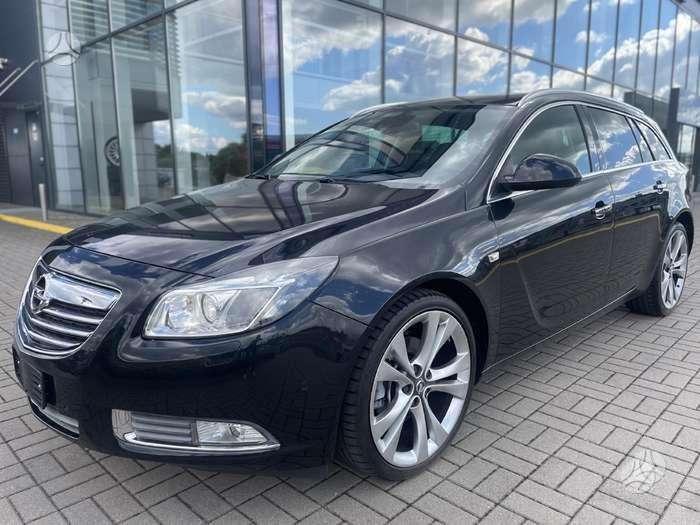Opel Insignia, 2.0 l., wagon