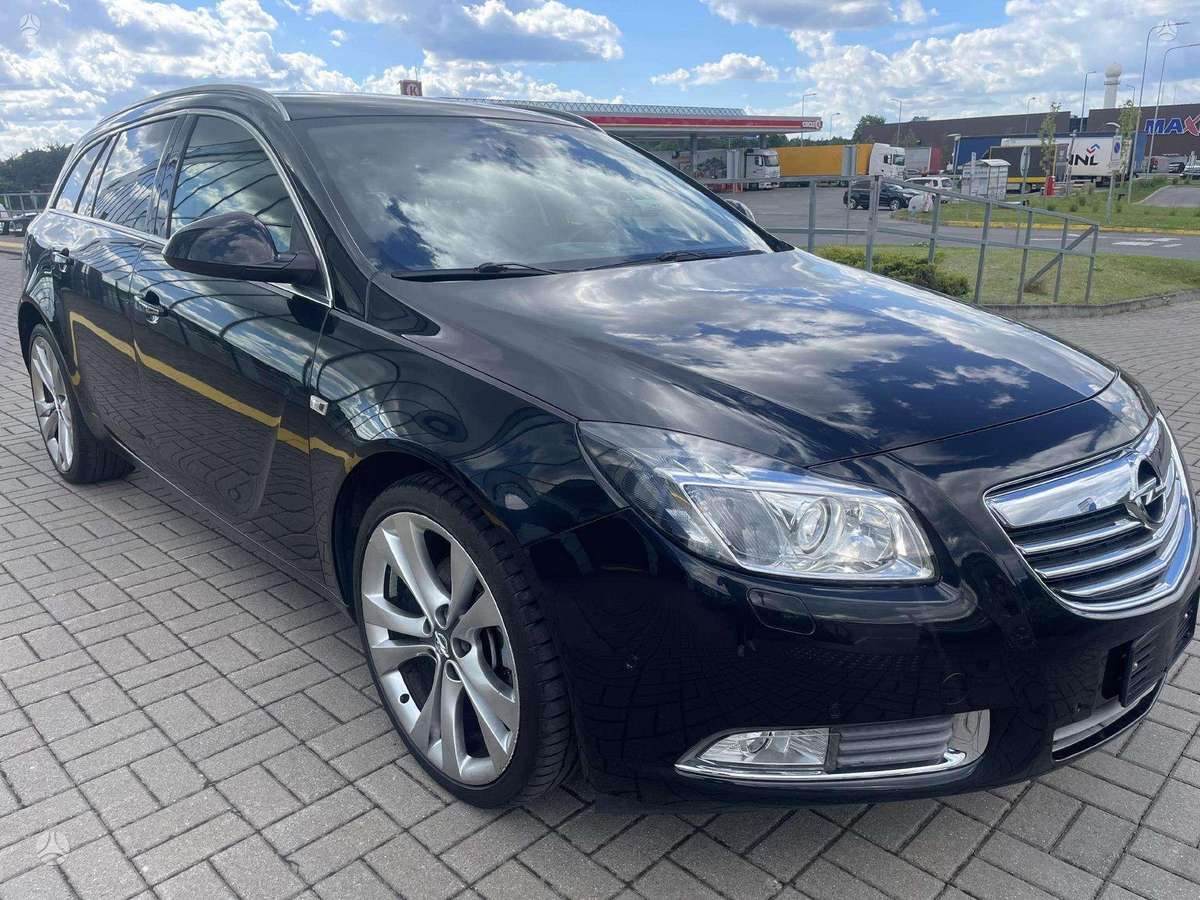Opel Insignia, 2.0 l., wagon