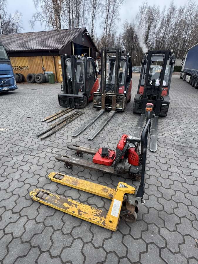 Linde ., sand. ir krovimo technikos nuoma