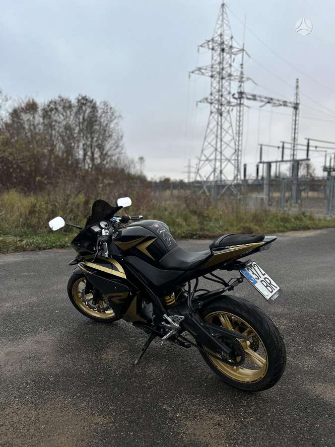 Yamaha YZF 125cc, superbikes