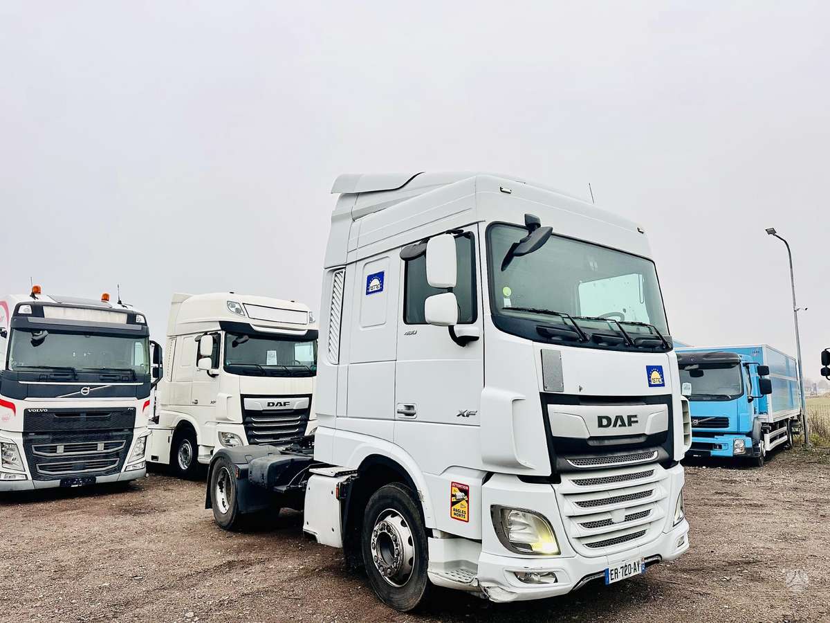 DAF XF 480 Space Cab, double sleeper