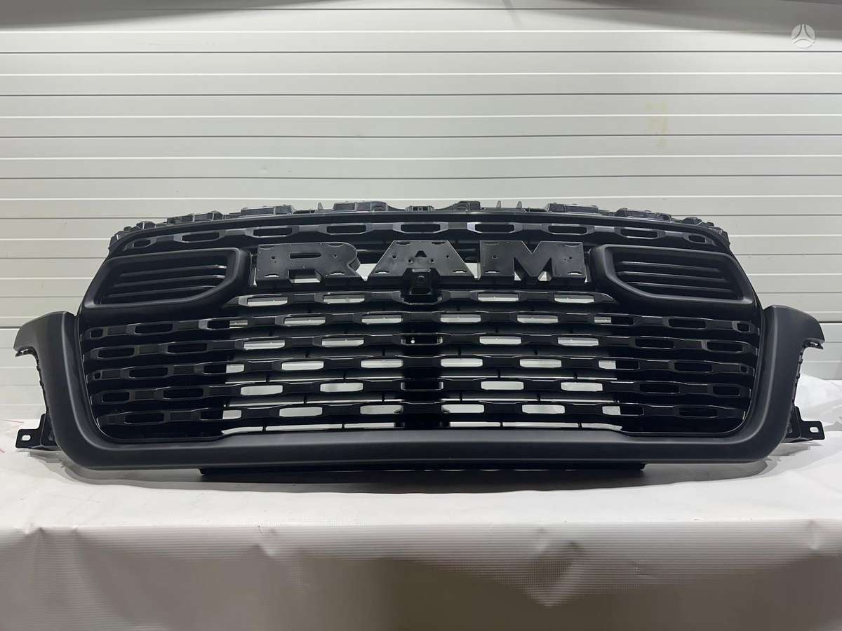 Dodge Ram, 68668817AA, front grill