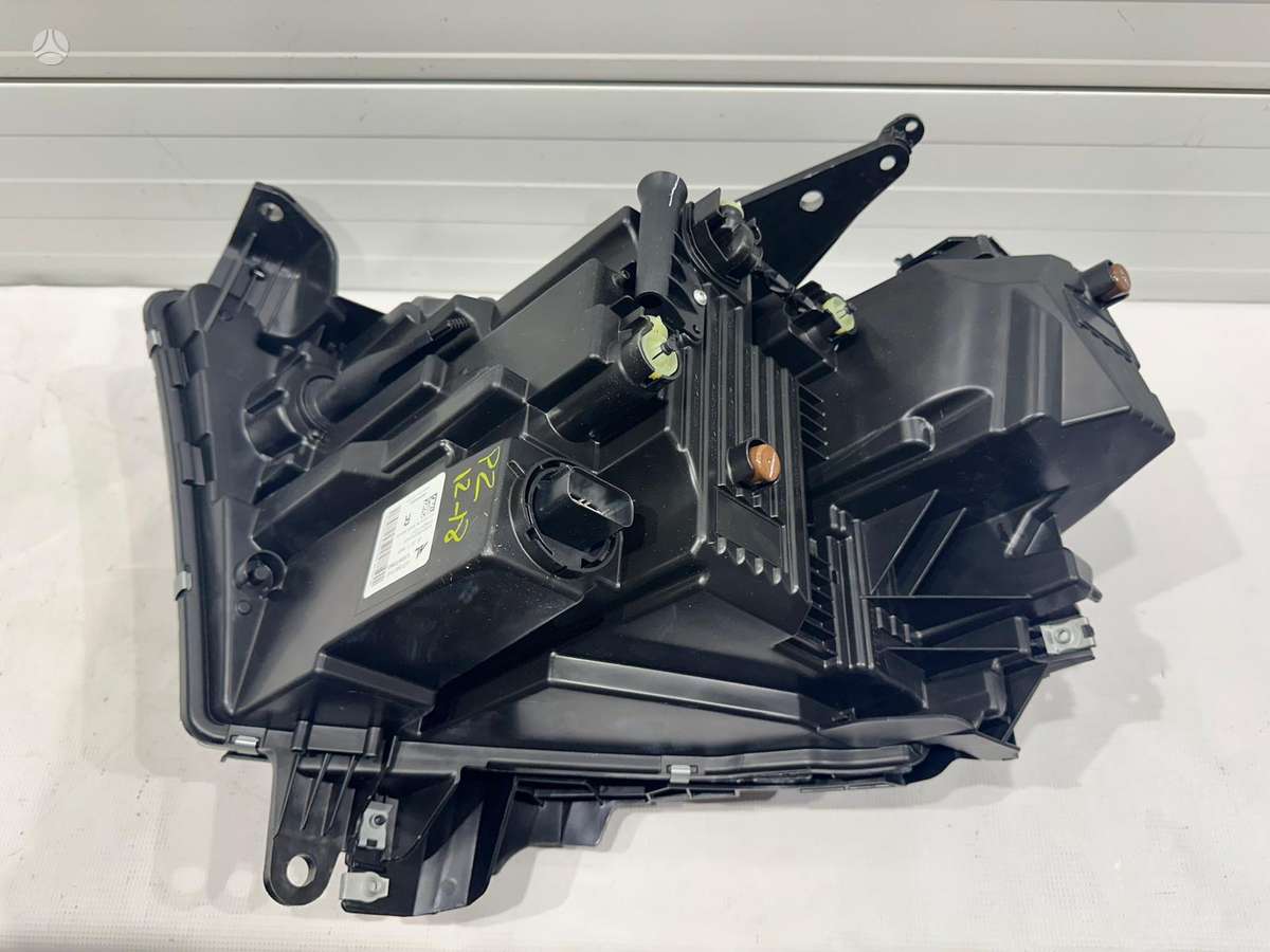 Dodge Ram, 68666442AA / 68666443AA, lights