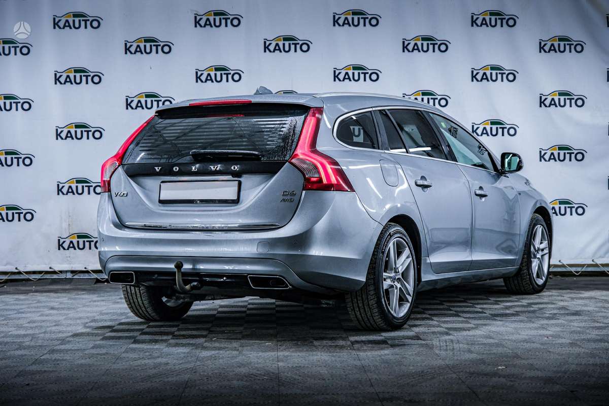 Volvo V60, 2.4 l., Универсал