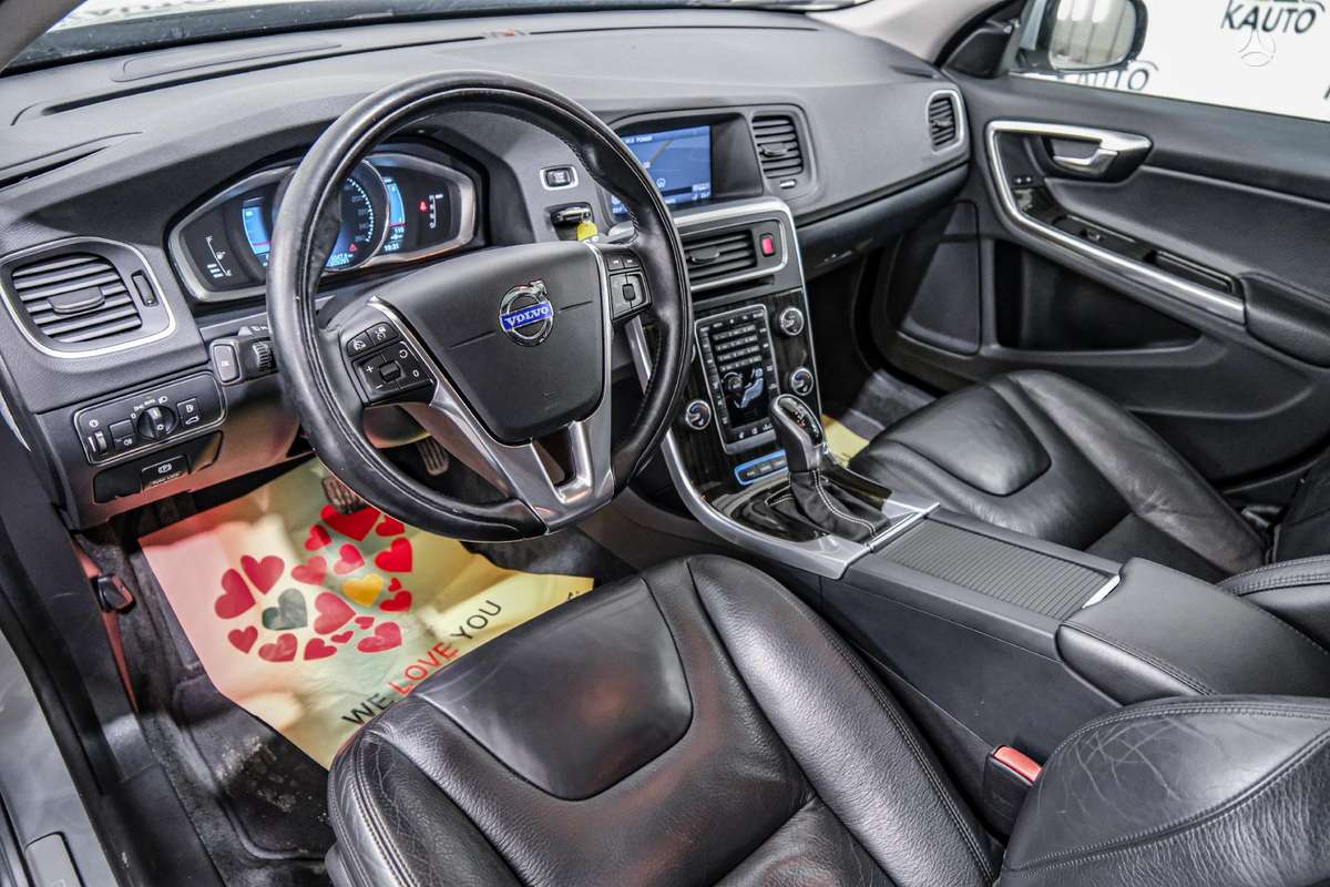 Volvo V60, 2.4 l., Универсал