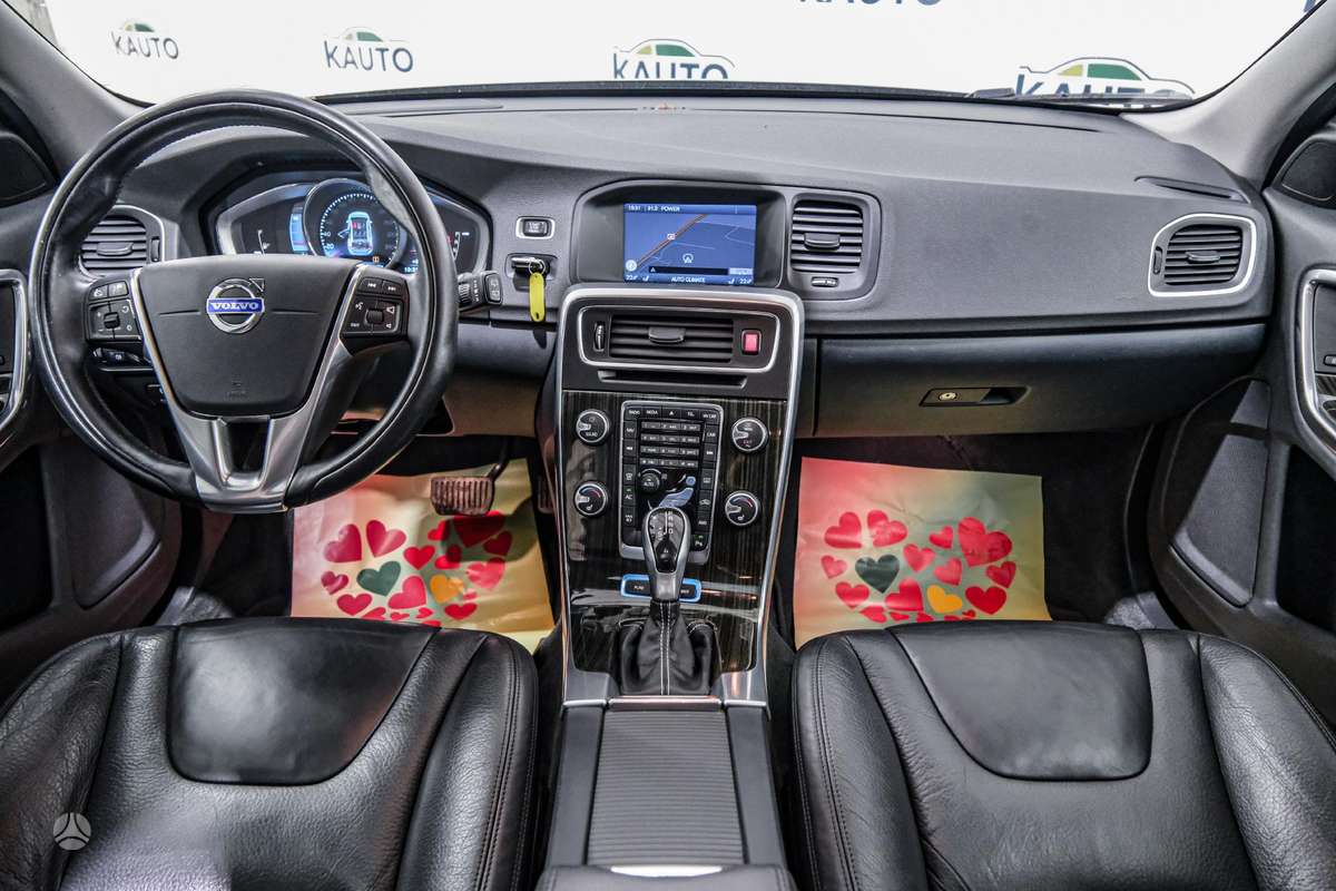 Volvo V60, 2.4 l., Универсал