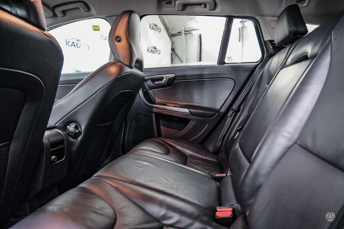 Volvo V60, 2.4 l., Универсал
