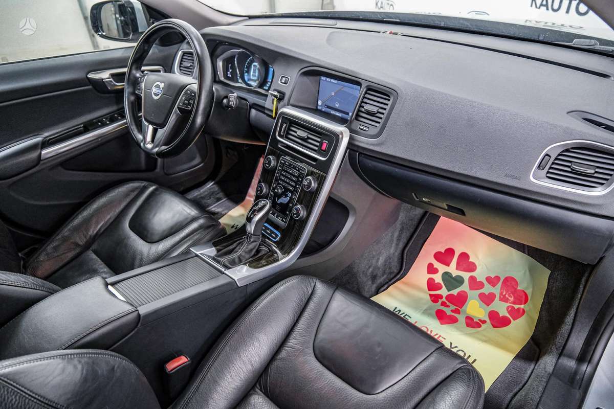 Volvo V60, 2.4 l., Универсал