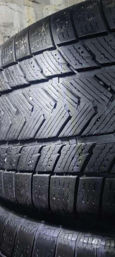 Gripmax SureGrip Pro winter, winter 235/45 R18