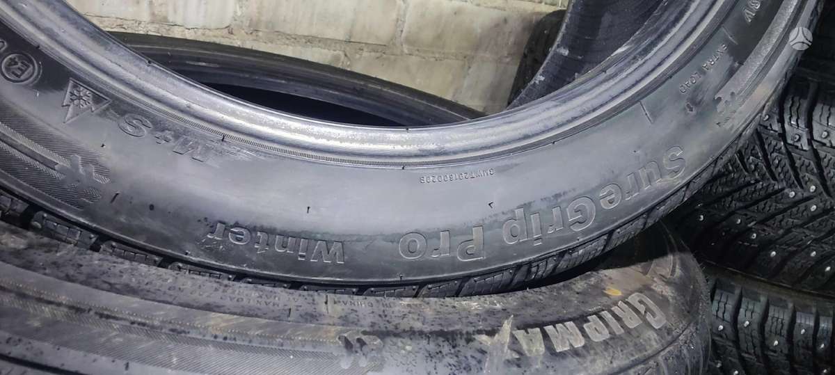 Gripmax SureGrip Pro winter, всесезонные 235/45 R18