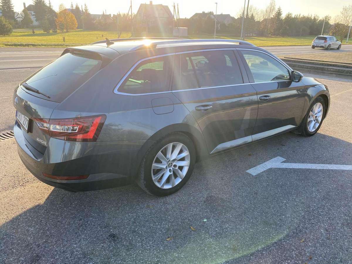 Skoda Superb, 2.0 l., Универсал