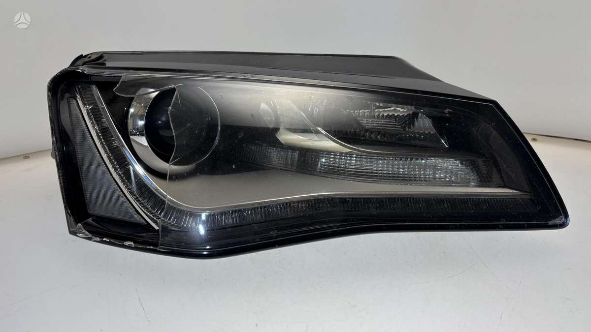 Audi A8 Cen29444