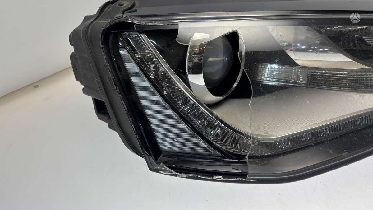 Audi A8 Cen29444