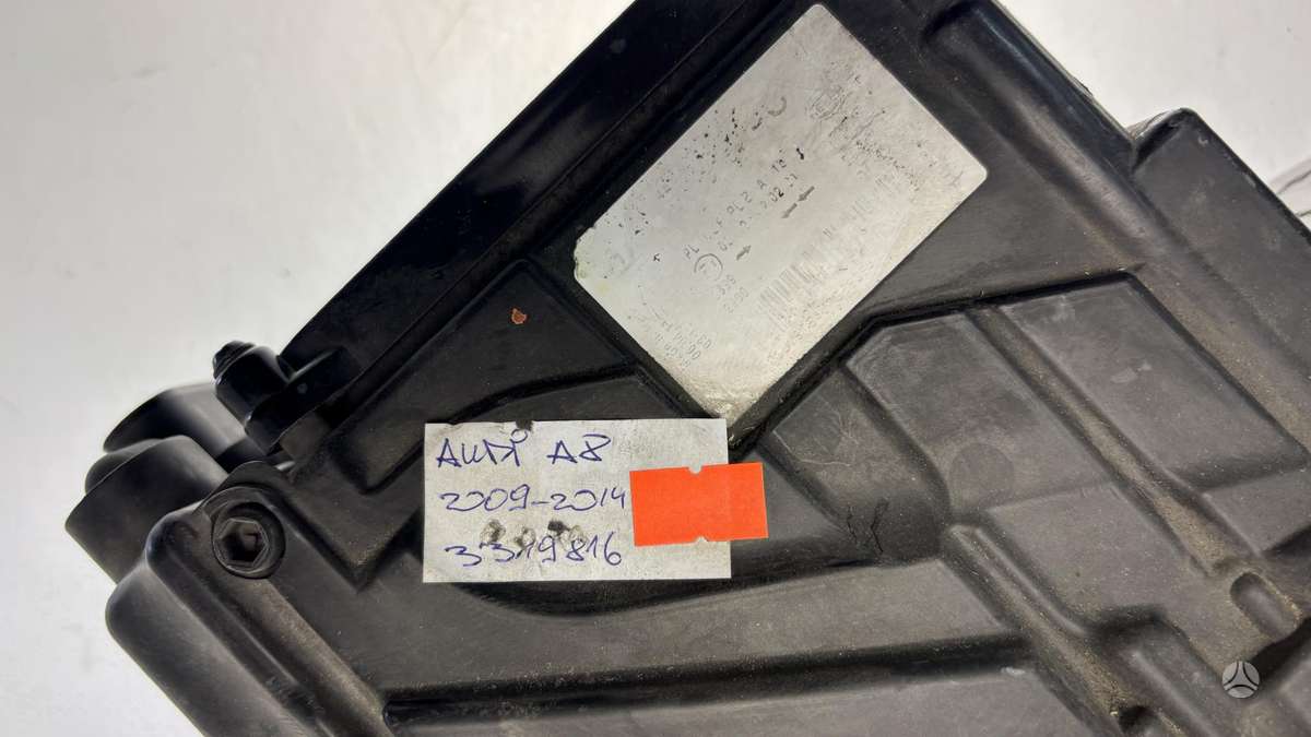Audi A8 Cen29444