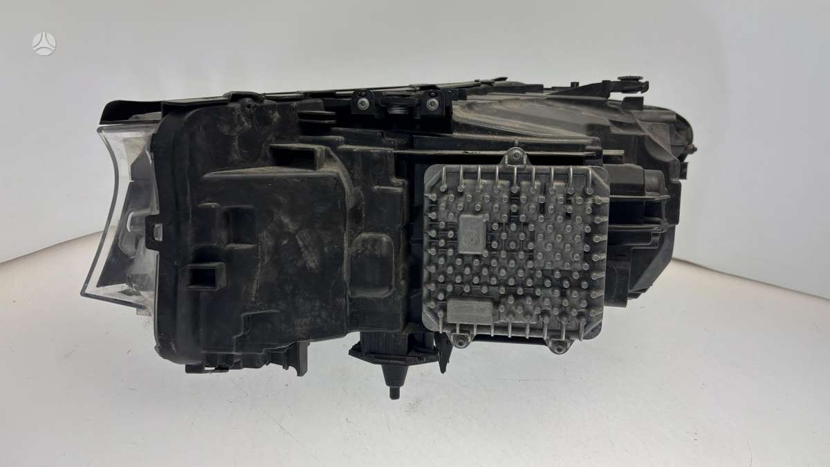 BMW 5 serija, 8499119, Cen27333