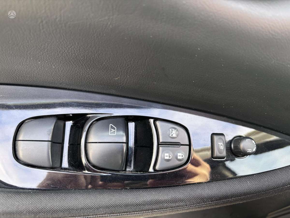 Nissan Leaf, 40 kWh, hatchback