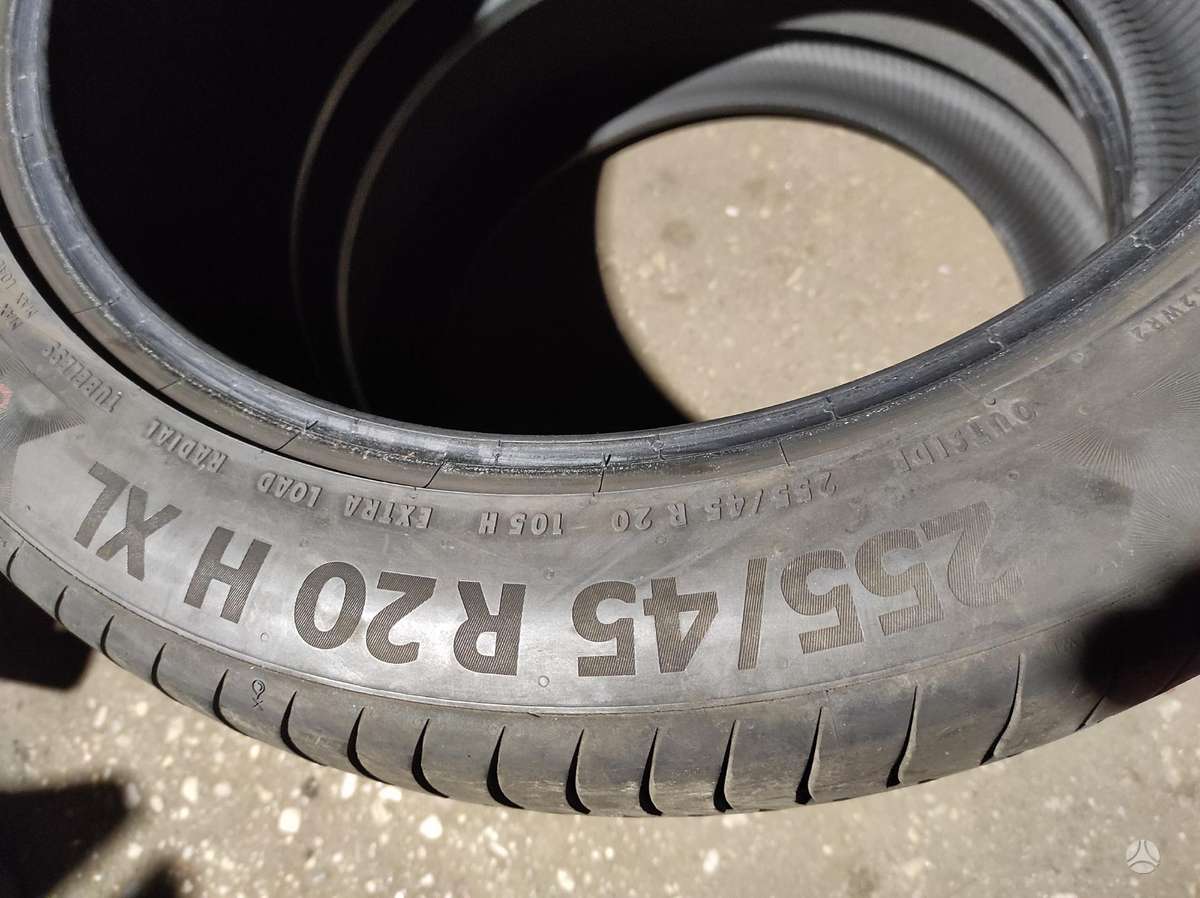 Bridgestone, vasaras 255/45 R20