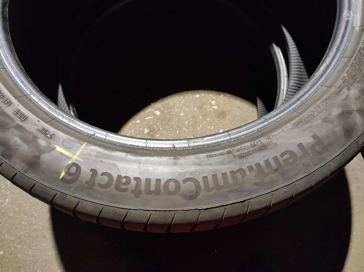 Bridgestone, vasaras 255/45 R20