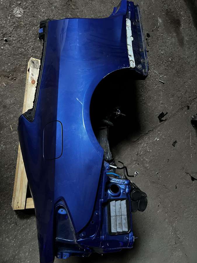 BMW M4 Bmw g82 galiniai ketvirciai