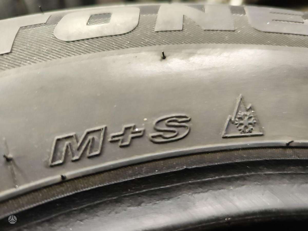 Roadstone WINGUARD, žieminės 215/65 R16