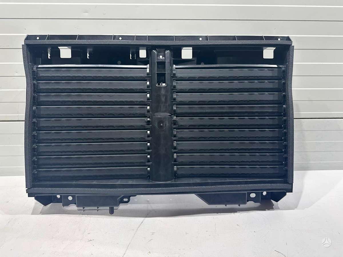 Dodge Ram, 68567923AC, радиаторная решётка