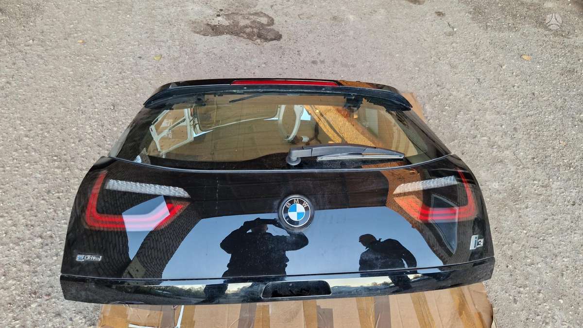 BMW i3 hood (front, rear)